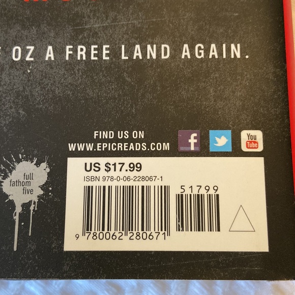 DOROTHY MUST DIE by Danielle Page Hardback Book with Dust Jacket - Picture 5 of 8